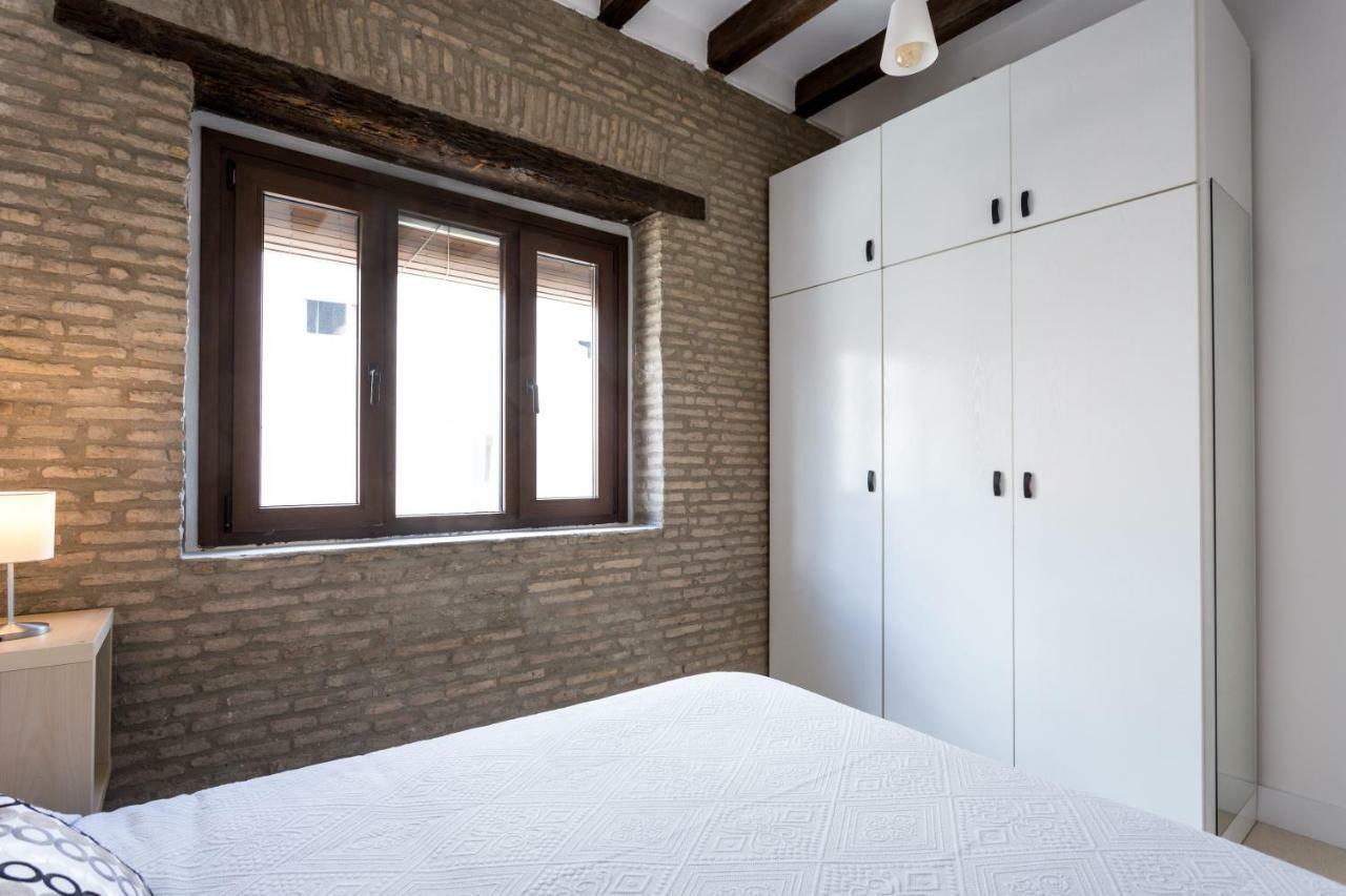 Almazen Apartamentos, Arrayan 23 Séville Extérieur photo