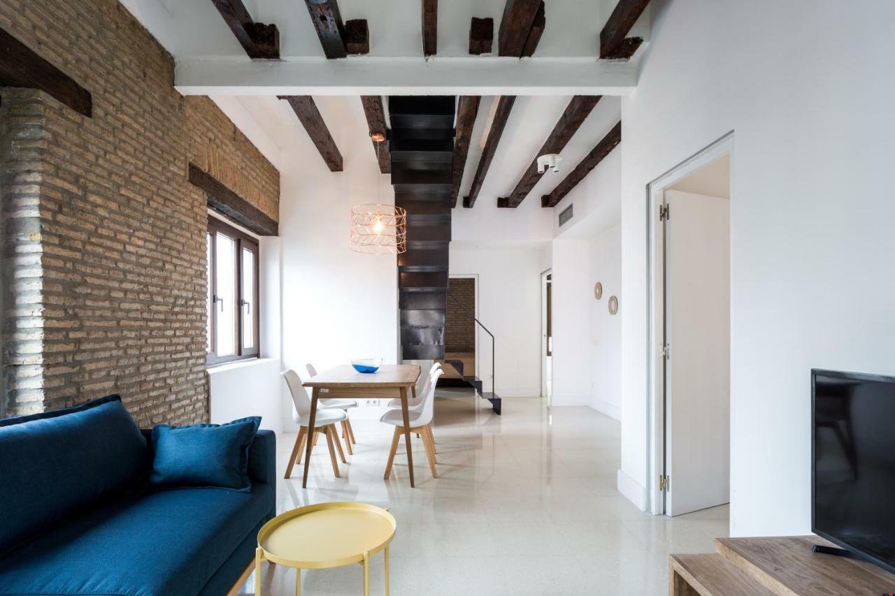 Almazen Apartamentos, Arrayan 23 Séville Extérieur photo